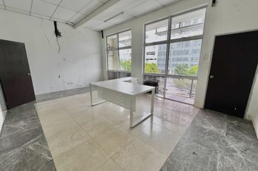 Prima Biz Hub, Taman Tasik Prima