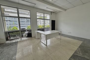 Prima Biz Hub, Taman Tasik Prima