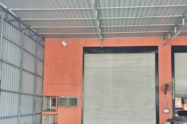 For Rent: Light Industrial Factory in Prime Senawang Location
