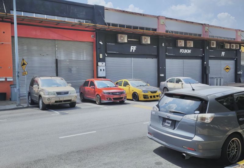 For Rent: Light Industrial Factory in Prime Senawang Location