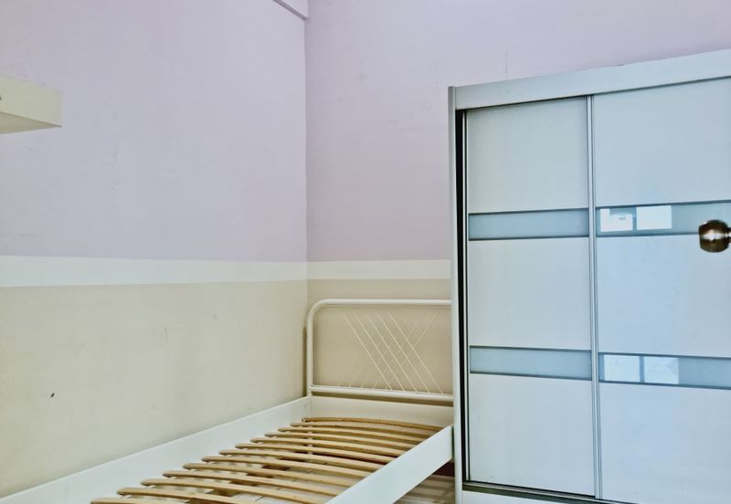 Vista Alam Serviced Apartment