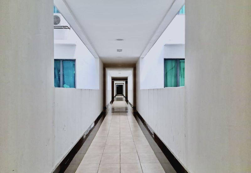 Vista Alam Serviced Apartment