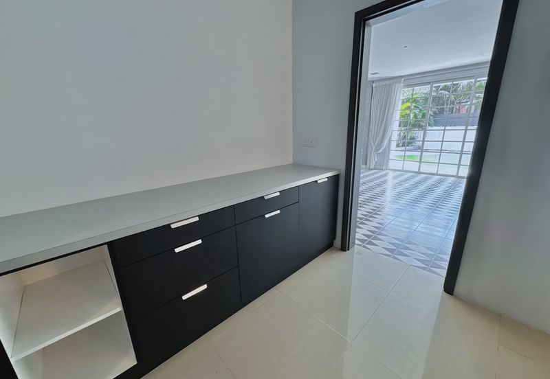 Serene Luxury Bungalow with Private Pool @ Jalan Semarak, Kuala Lumpur