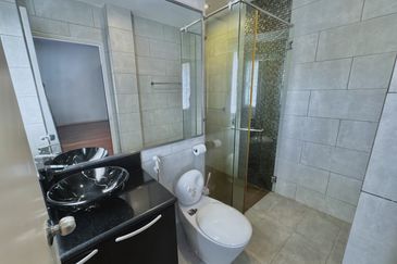 Serene Luxury Bungalow with Private Pool @ Jalan Semarak, Kuala Lumpur