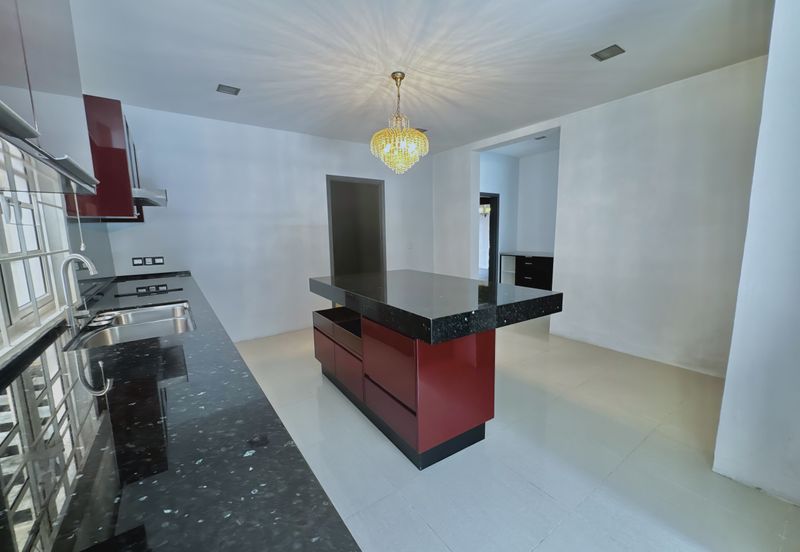 Serene Luxury Bungalow with Private Pool @ Jalan Semarak, Kuala Lumpur