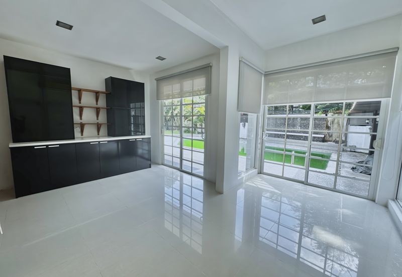 Serene Luxury Bungalow with Private Pool @ Jalan Semarak, Kuala Lumpur