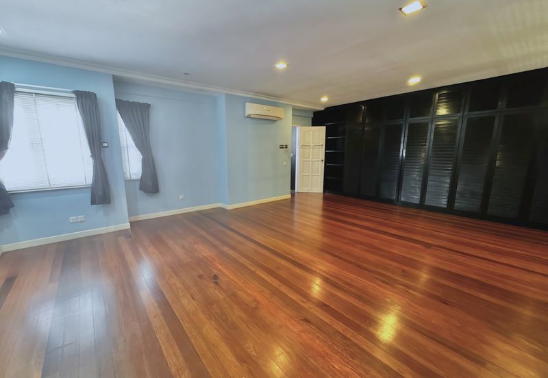 Serene Luxury Bungalow with Private Pool @ Jalan Semarak, Kuala Lumpur