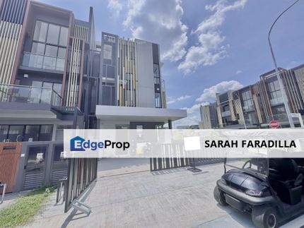 Bumi Lot Corner Terrace for Sale @ Puchong Legenda IOI Mall, Selangor, Puchong