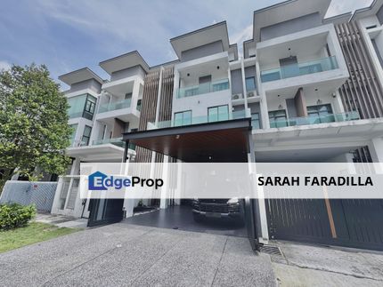 Exclusive 3-Storey Villa w/ Pool @ Puchong South RM2Mil, Selangor, Puchong