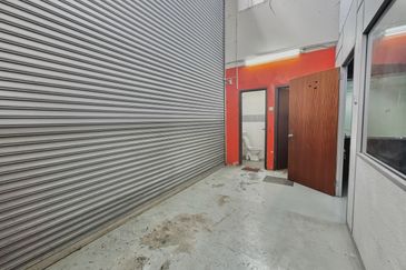 Light Industrial Factory for Sale @ Senawang, Negeri Sembilan