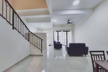 Monet Springtime @ Sunsuria City