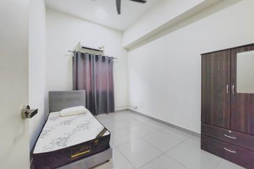 Monet Springtime @ Sunsuria City