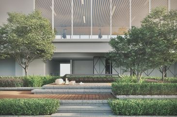 Freehold Dual Key Condo with Balcony in Prime Bukit Bintang