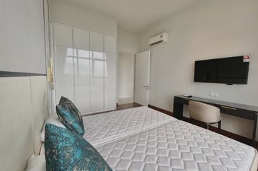 Pavilion Embassy Residence