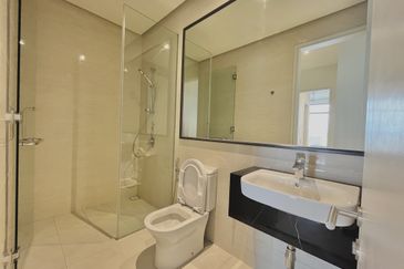 Pavilion Embassy Residence