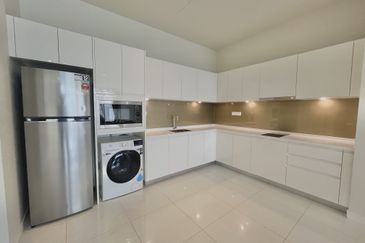 Pavilion Embassy Residence