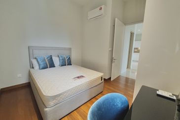 Pavilion Embassy Residence