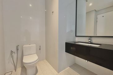 Pavilion Embassy Residence