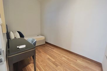 Pavilion Embassy Residence