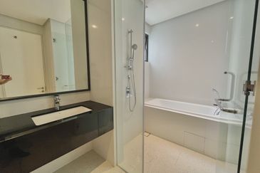 Pavilion Embassy Residence