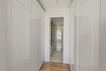 Pavilion Ceylon Hill