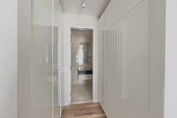 Pavilion Ceylon Hill