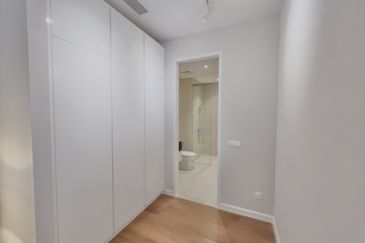 Pavilion Ceylon Hill