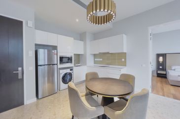 Pavilion Ceylon Hill