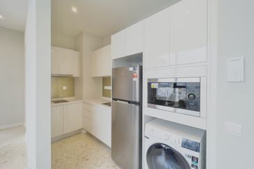 Pavilion Ceylon Hill