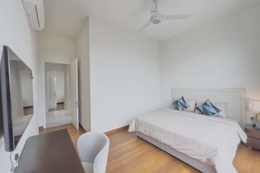 Oxford Residences @ Pavilion Embassy