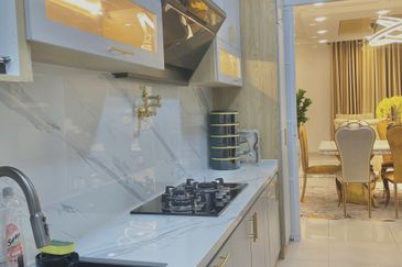 Setia Warisan Tropika (Belladonna)