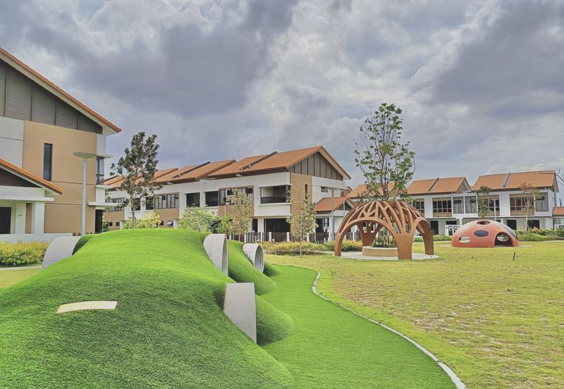 Setia Warisan Tropika (Belladonna)