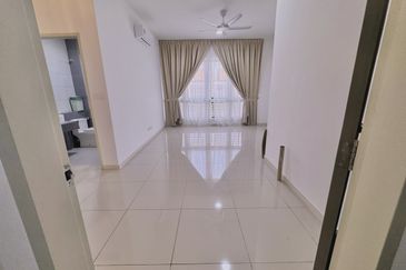 Setia Warisan Tropika (Belladonna)