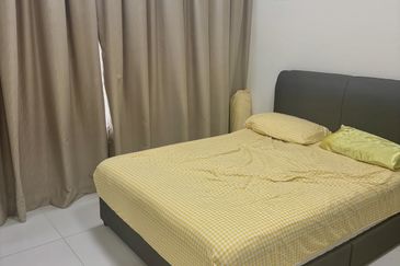 Pandora @ Tropicana Metropark