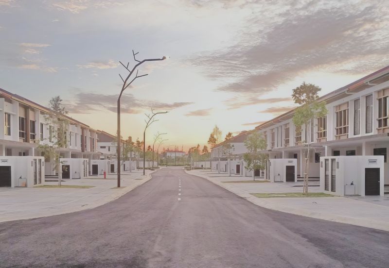 Setia Warisan Tropika (Belladonna)