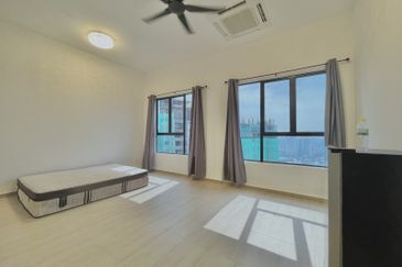 The Hipster @ Taman Desa