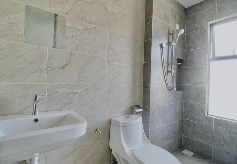 The Hipster @ Taman Desa