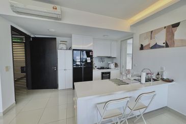 Paloma @ Tropicana Metropark