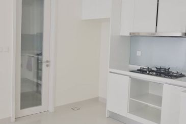 Pandora @ Tropicana Metropark