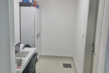 Paloma @ Tropicana Metropark