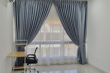 Setia Warisan Tropika (Belladonna)