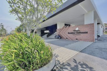 Setia Warisan Tropika (Belladonna)