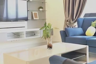 Pandora @ Tropicana Metropark