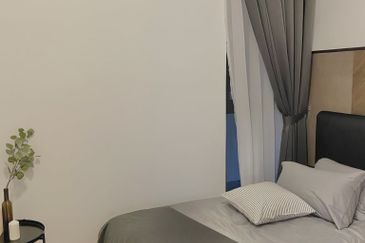 Waltz Residences @ Paradigm Garden City