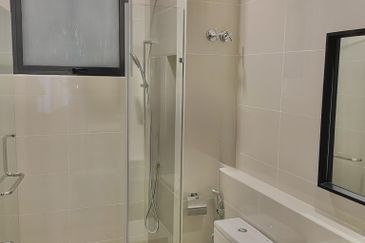 Waltz Residences @ Paradigm Garden City