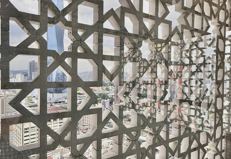 Menara Dayabumi KL City Centre – Office Space – Easy MRT/LRT Access – For Rent