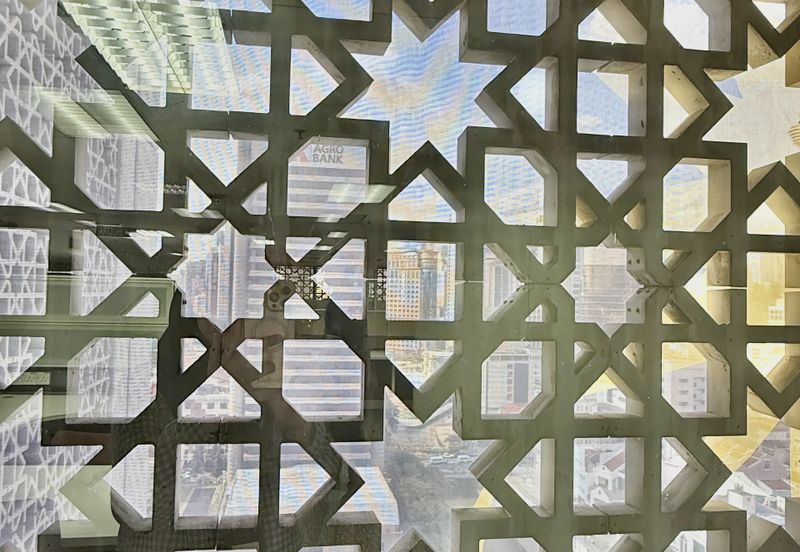 Menara Dayabumi KL City Centre – Office Space – Easy MRT/LRT Access – For Rent