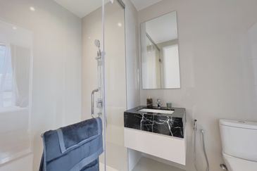 Pavilion Ceylon Hill