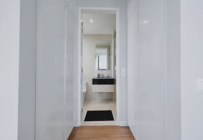 Pavilion Ceylon Hill