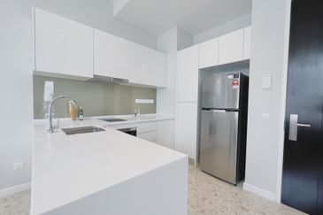 Pavilion Ceylon Hill